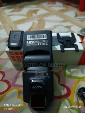 ফ্ল্যাশ, ট্রিগার, ফিল্টার, স্ট্যান্ড