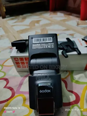 ফ্ল্যাশ, ট্রিগার, ফিল্টার, স্ট্যান্ড