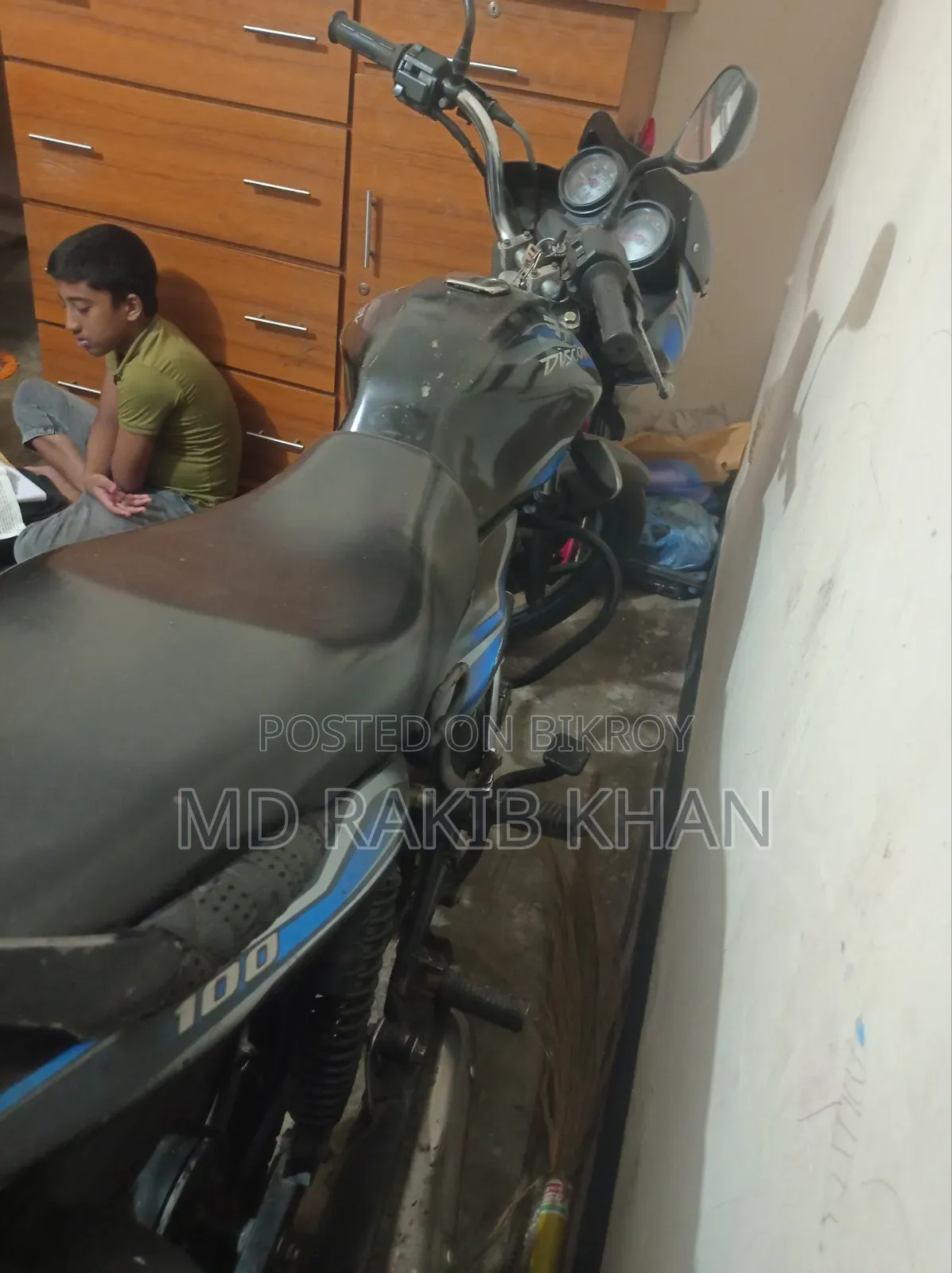 Bajaj Discover 100 2014 Black
