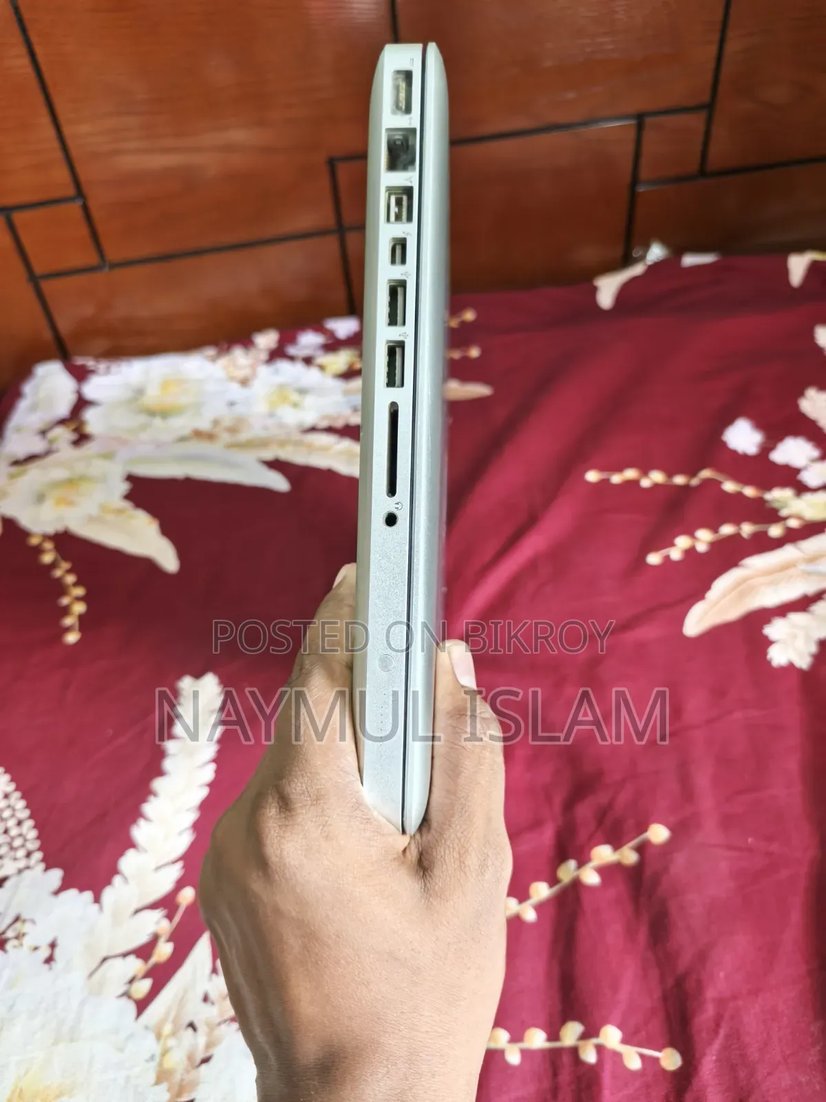 Laptop Apple MacBook Pro 8GB Intel Core i7 HDD 500GB