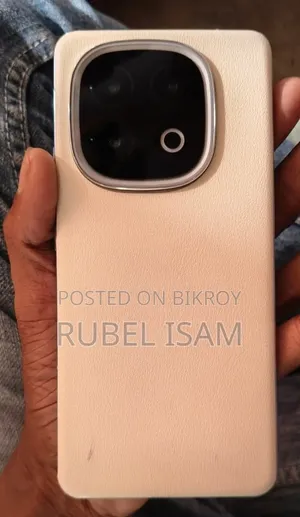 আইকিউওও ১৩ ২৫৬ জিবি সাদা