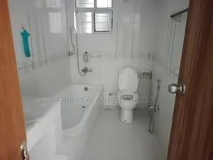গুলশানের অনিক রিয়েল এস্টেটে ৩ বেডরুমের অ্যাপার্টমেন্ট ভাড়ার জন্য