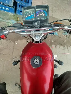 Honda 2002 Red