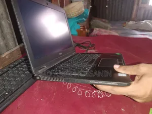 Laptop Dell Latitude E7270 4GB Intel Core i5 SSD 256GB