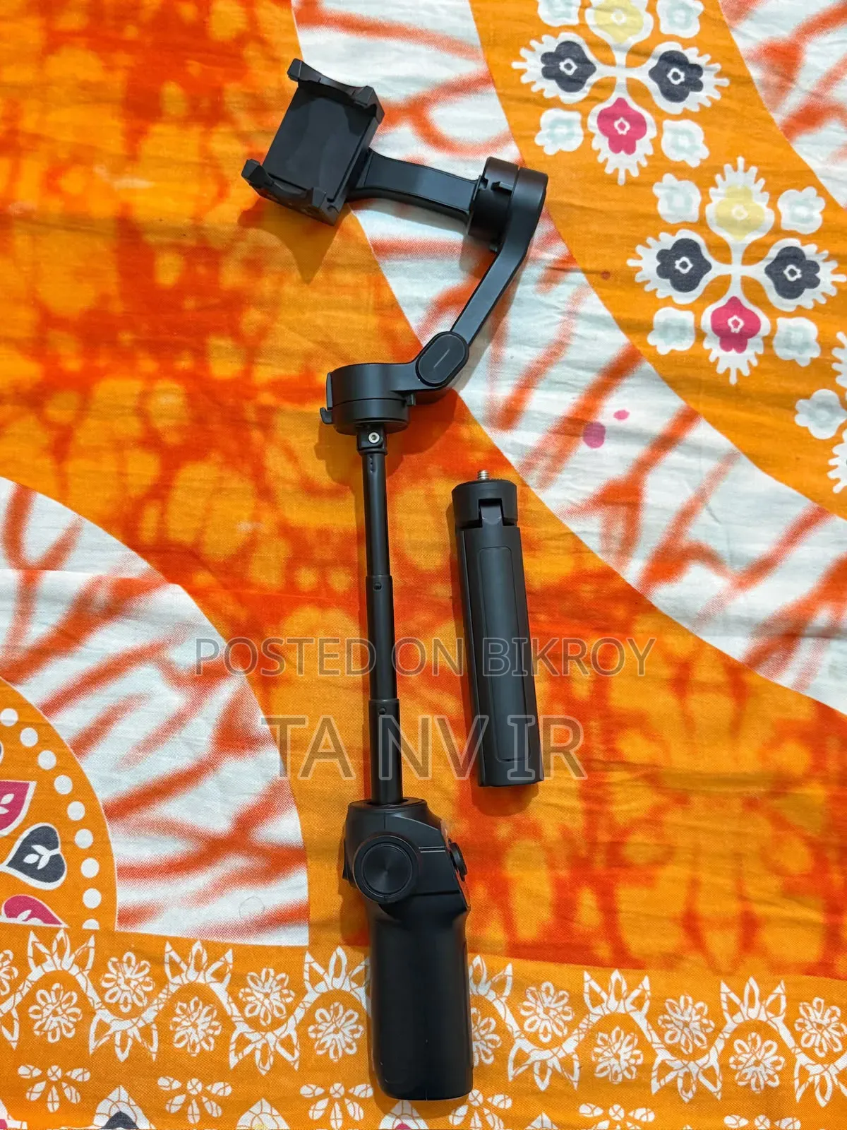 গিম্বাল.... বক্সসহ সম্পূর্ণ ফ্রেশ কন্ডিশন।