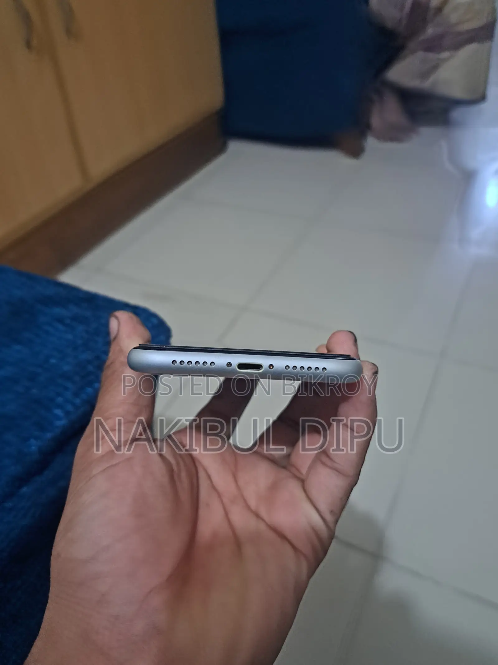 Apple iPhone XR 128 GB White