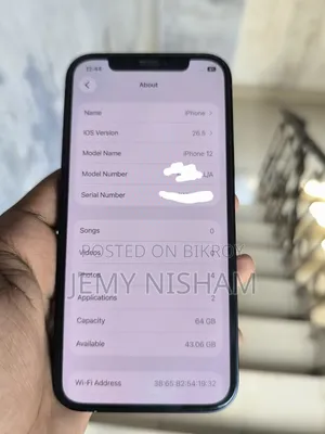 Apple iPhone 12 64 GB Black
