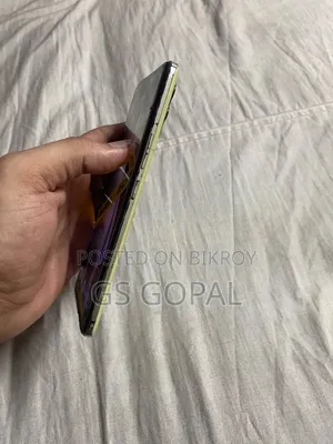 Realme 8 Pro 128 GB Yellow