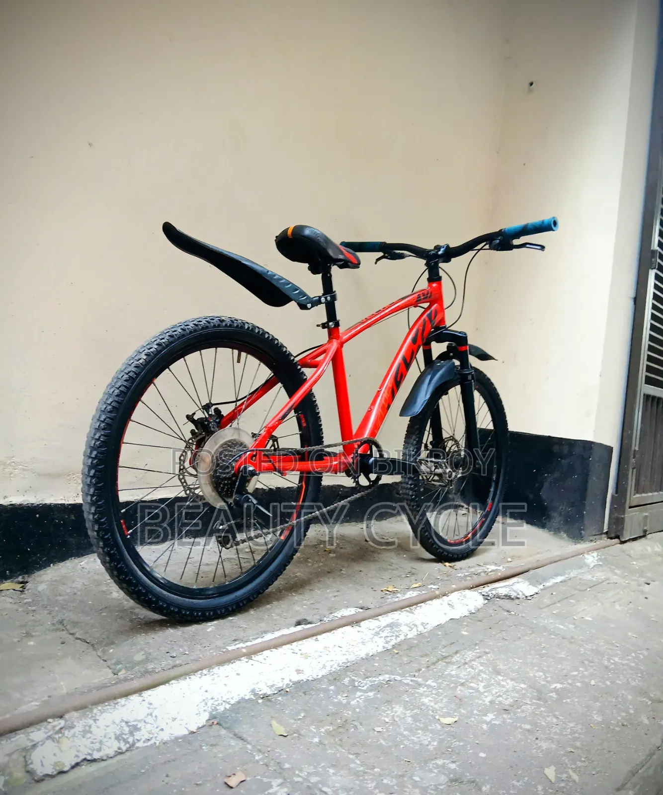 Veloce 24" 
For those under 5 feet 4", this is for them. 
Everything Is Good.