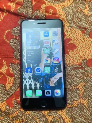 Apple iPhone 7 Plus 128 GB Red