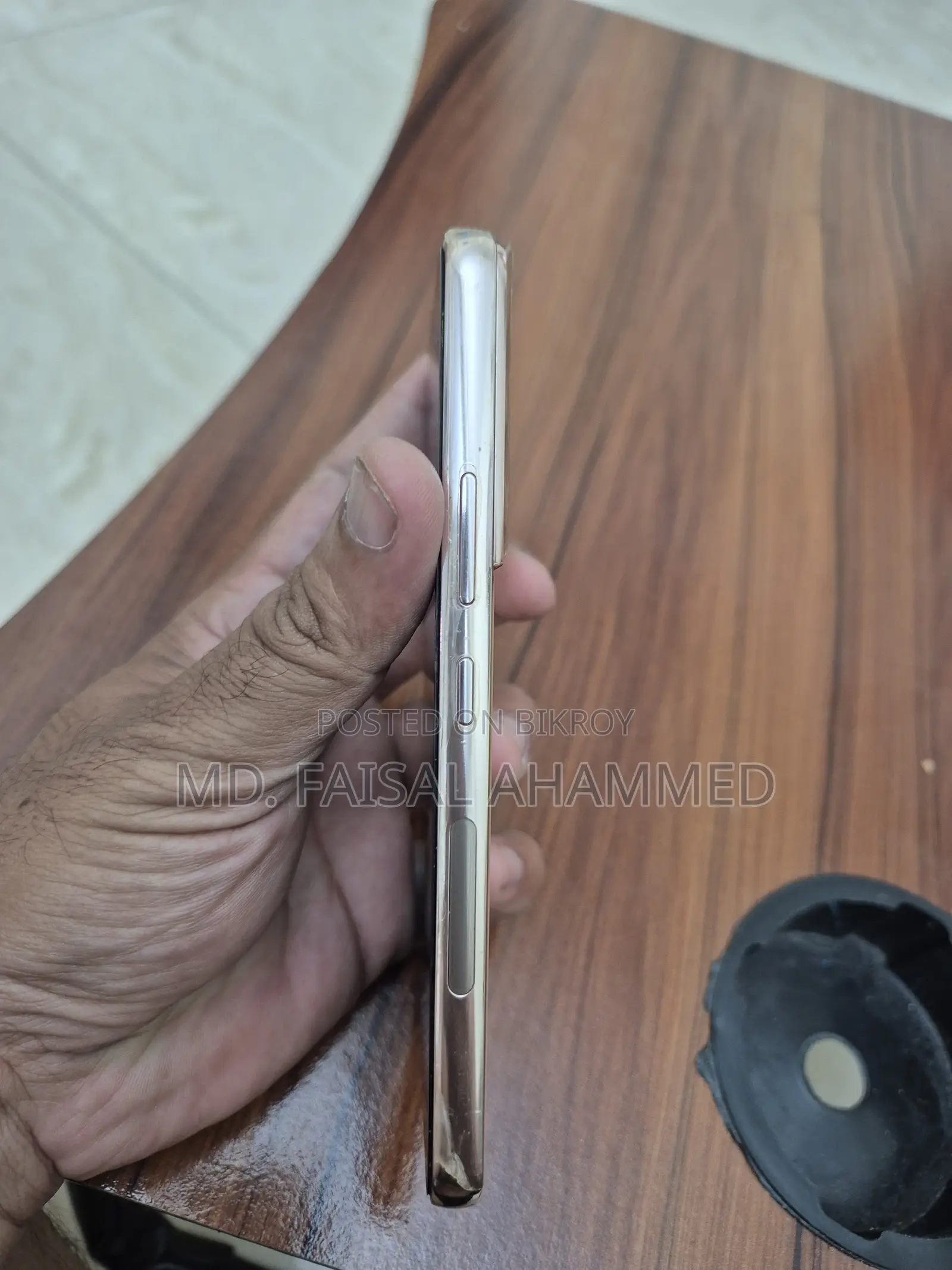 Samsung Galaxy S22 5G 256 GB Gold