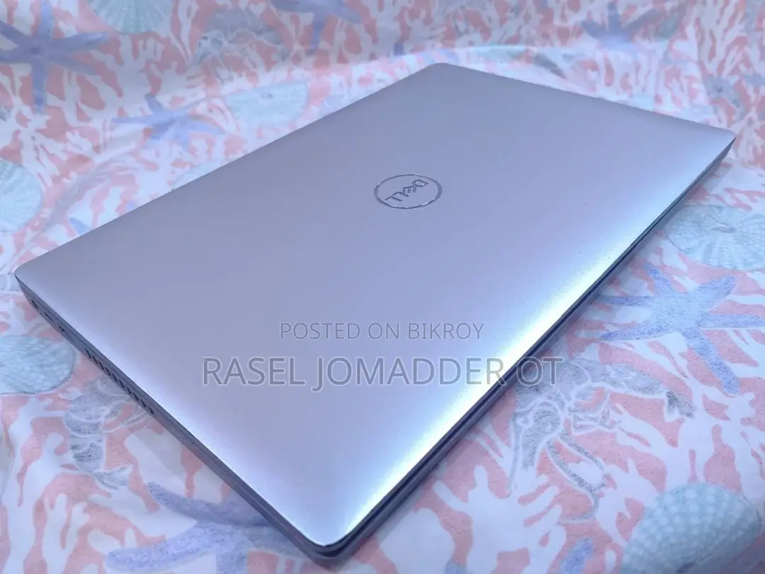 Laptop Dell 3GB Intel SSD 256GB