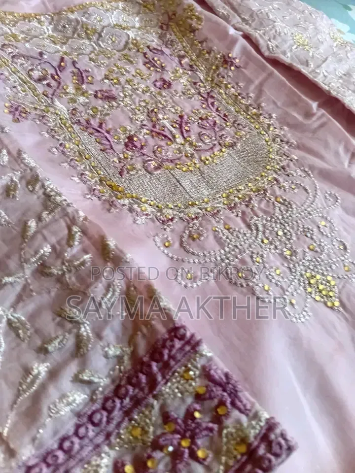 ব্যবহৃত পোশাক বিক্রি