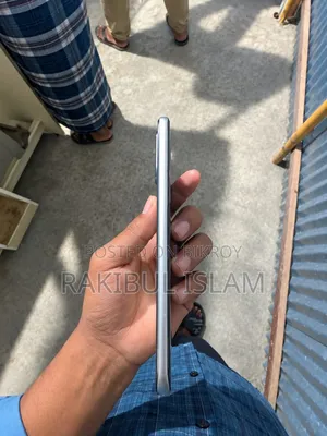 Infinix Note Edge 256 GB Silver