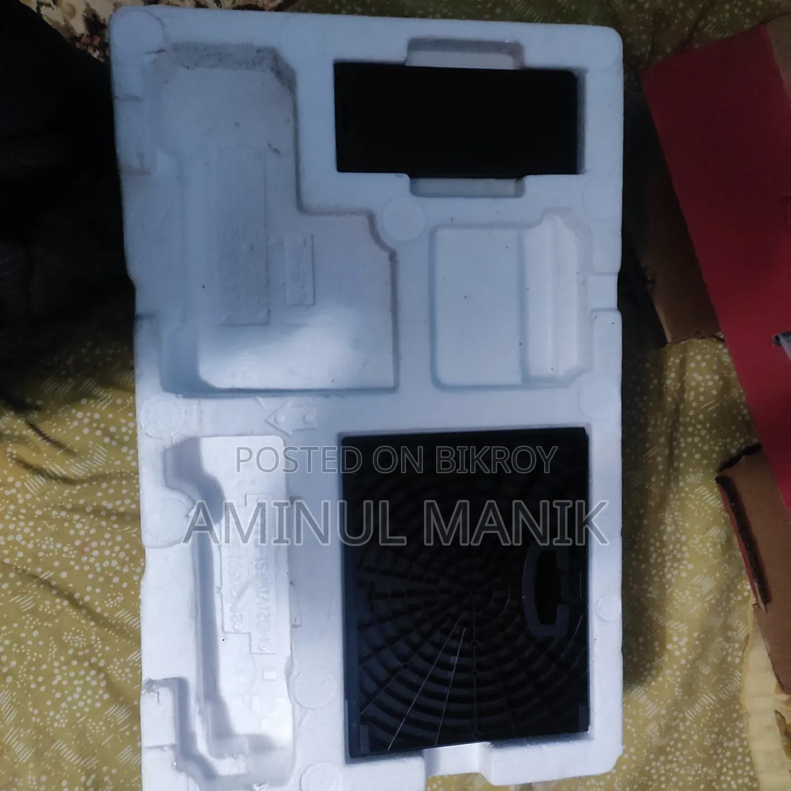 1 month used monitor for sale