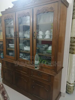 Showcase Cabinet