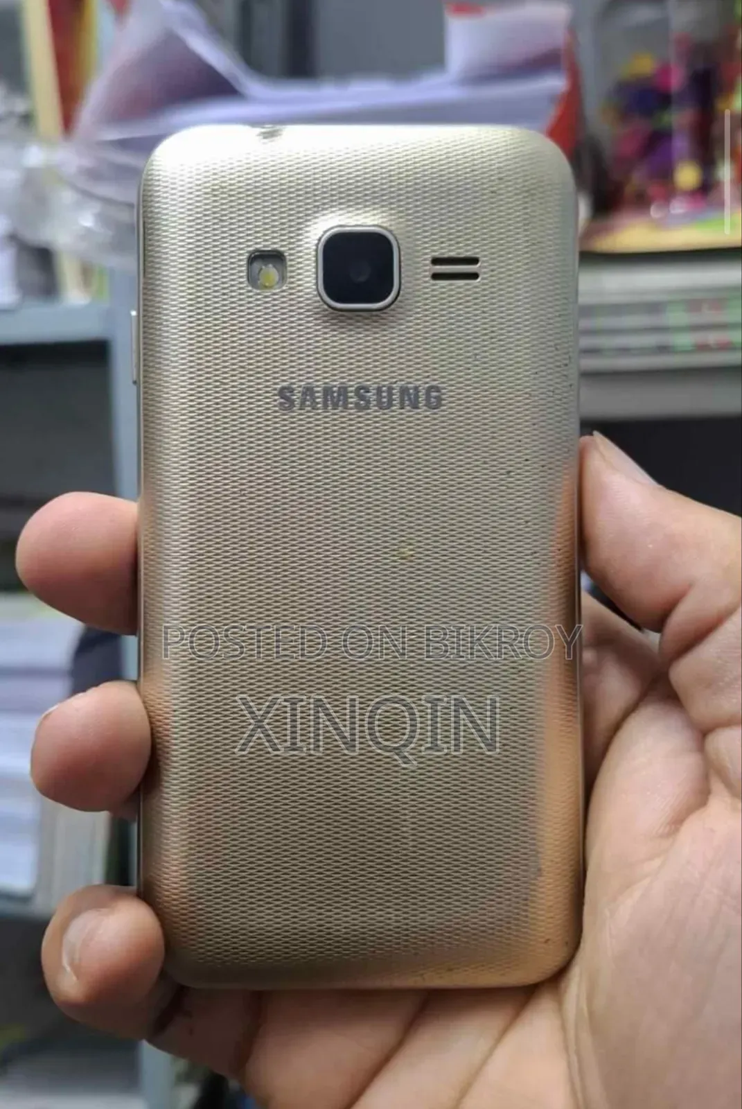 Samsung Galaxy J1 Nxt 8 GB Gold