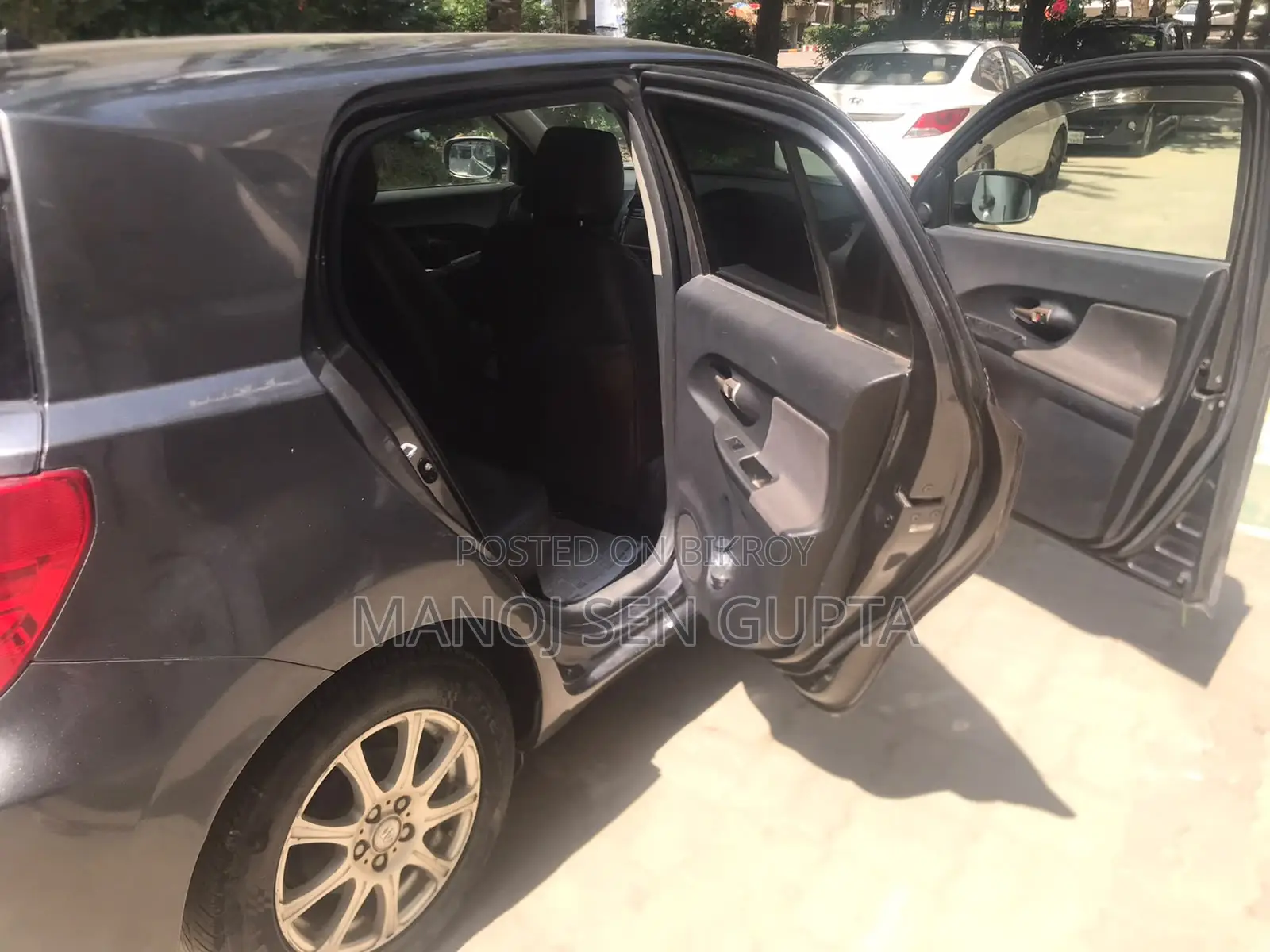Toyota IST 2010 Gray