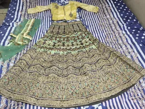 লেহেঙ্গা চোলি
