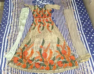 আনারকলি স্যুট