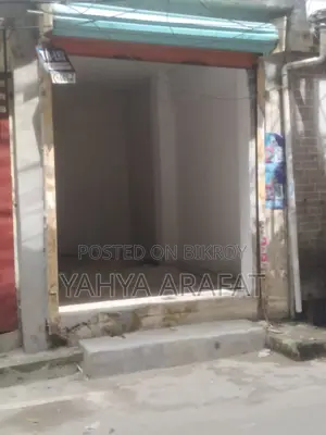 আদাবর ৬ নম্বর রোডে দোকান ভাড়া।