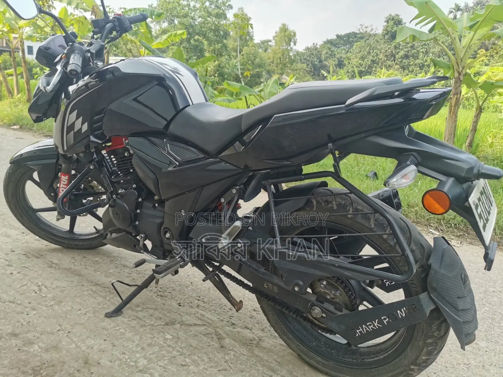 TVS Apache RTR 160 4V 2024 Black