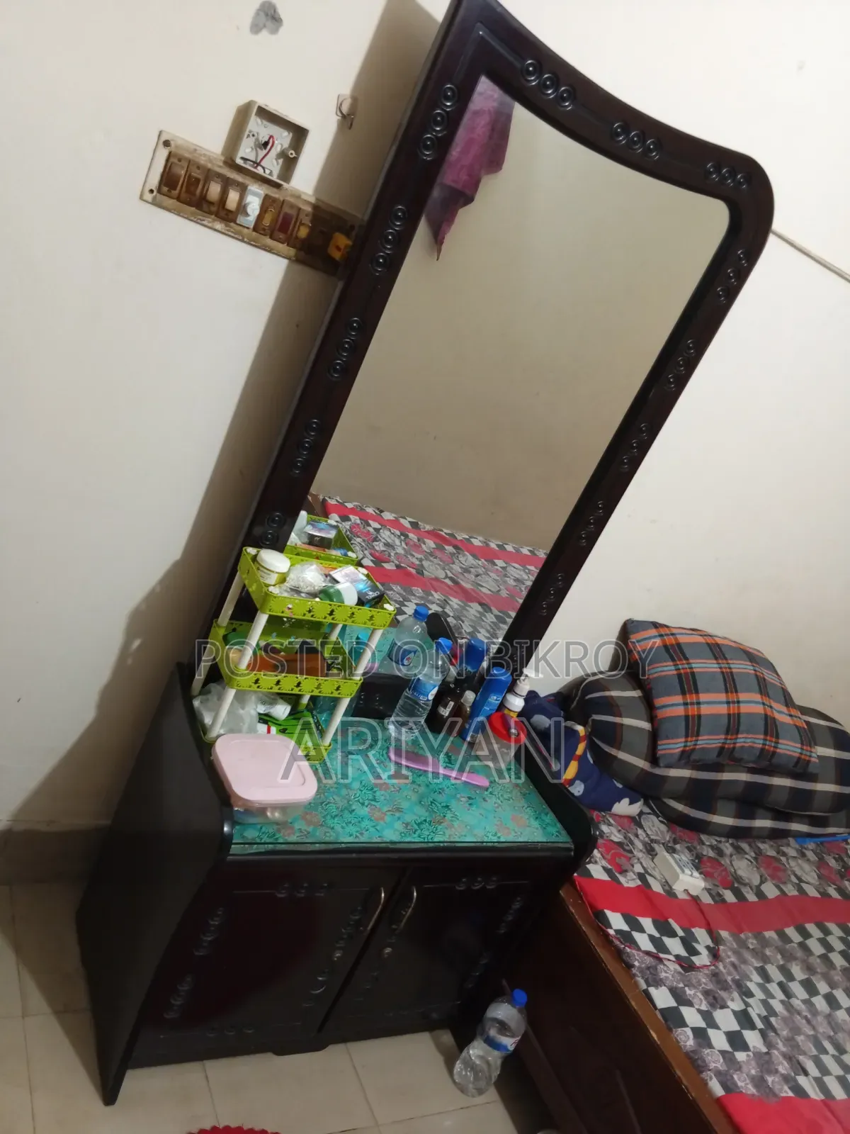Dressing Table for Sale