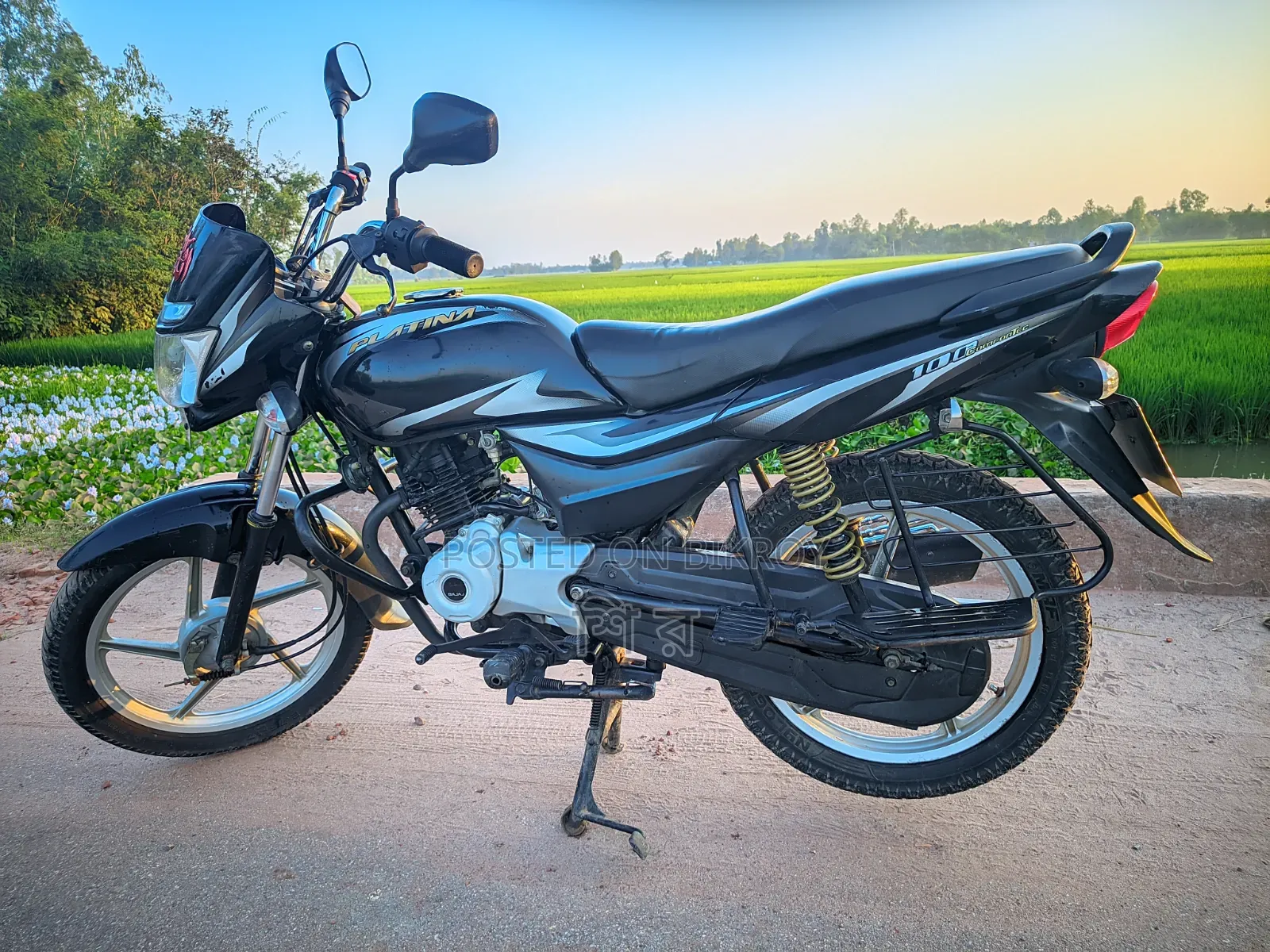বাজাজ প্লাটিনা ১০০ ২০১৮ ব্ল্যাক