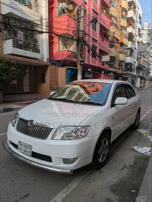 Toyota Corolla 2004 White