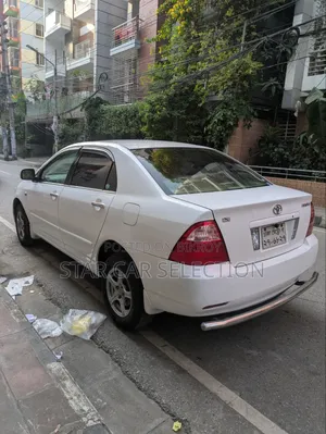 Toyota Corolla 2004 White