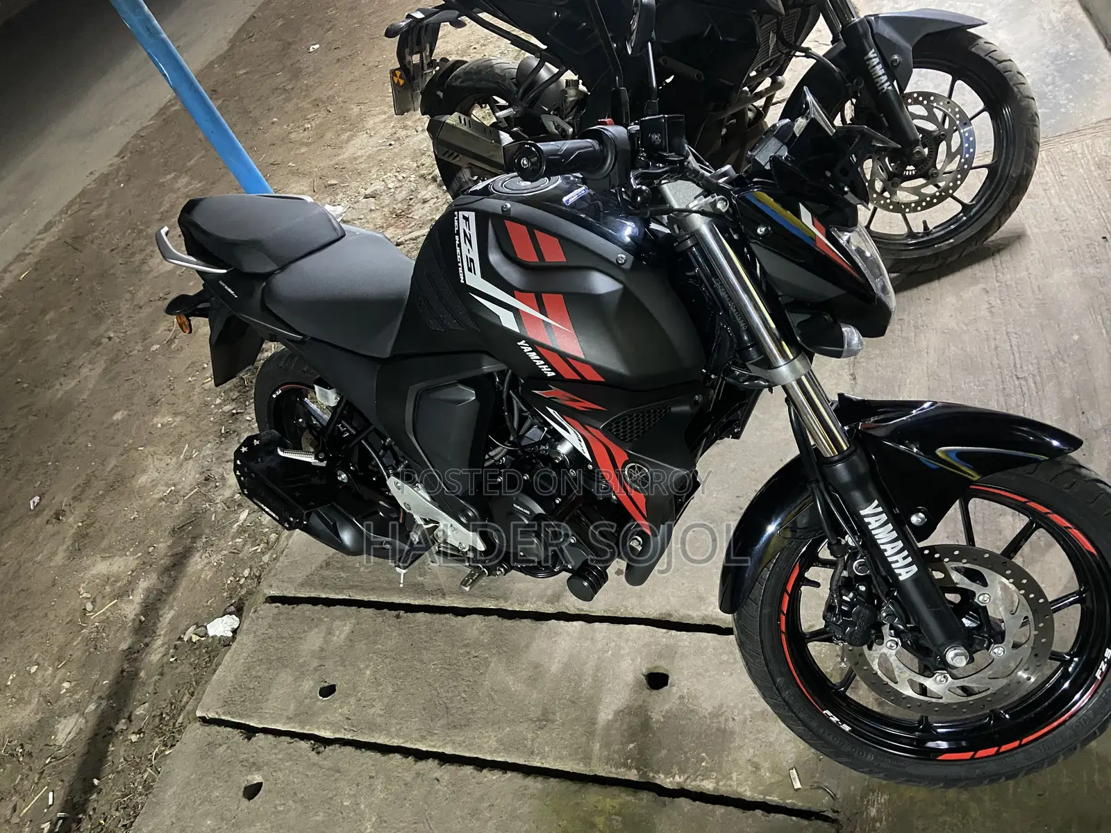 Yamaha FZS V2 2025 Black