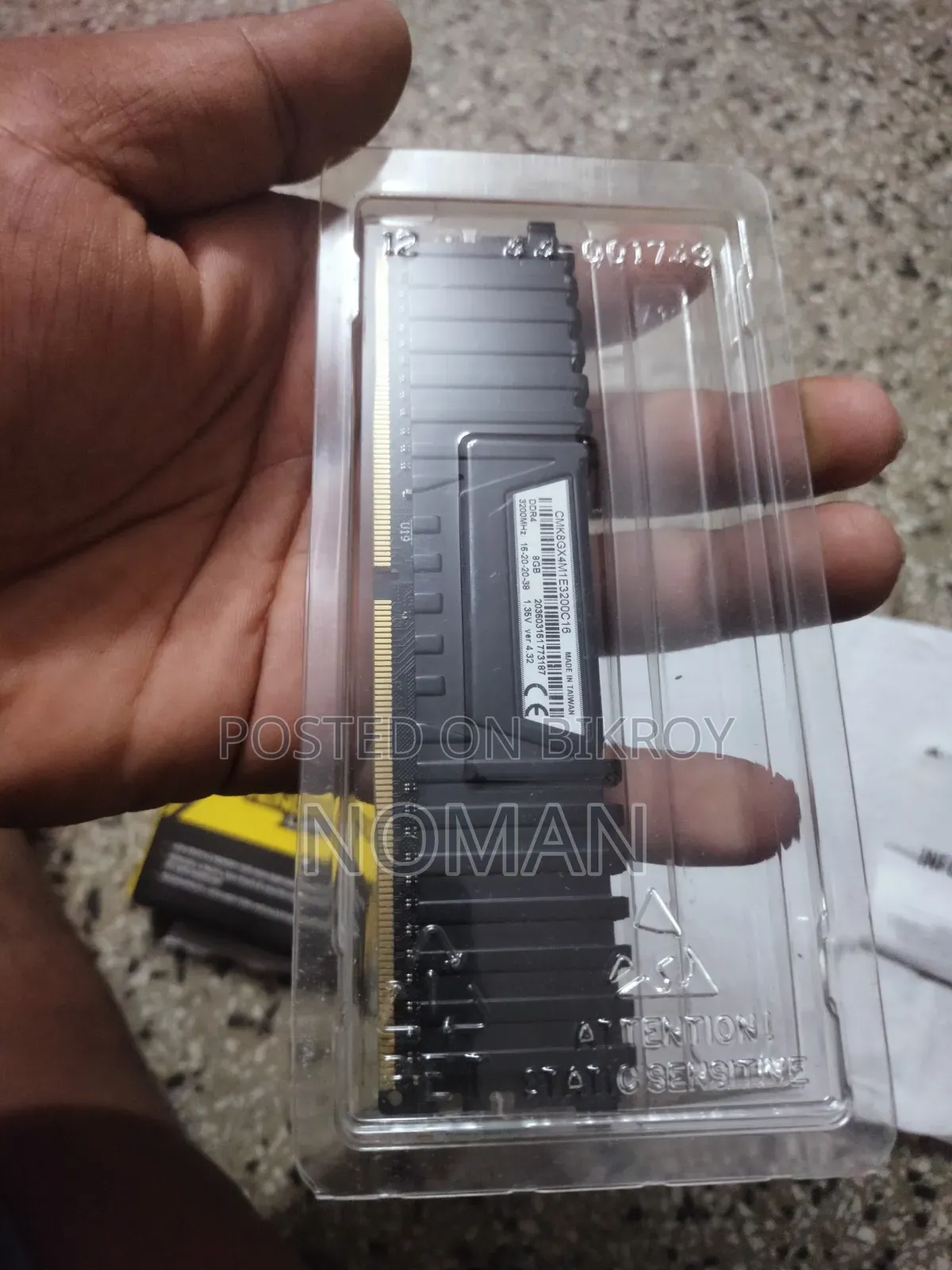 8x2 GB RAM for Sell DDR4 3200MHz