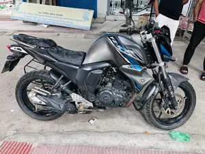 New Yamaha FZS V2 2018 Gray