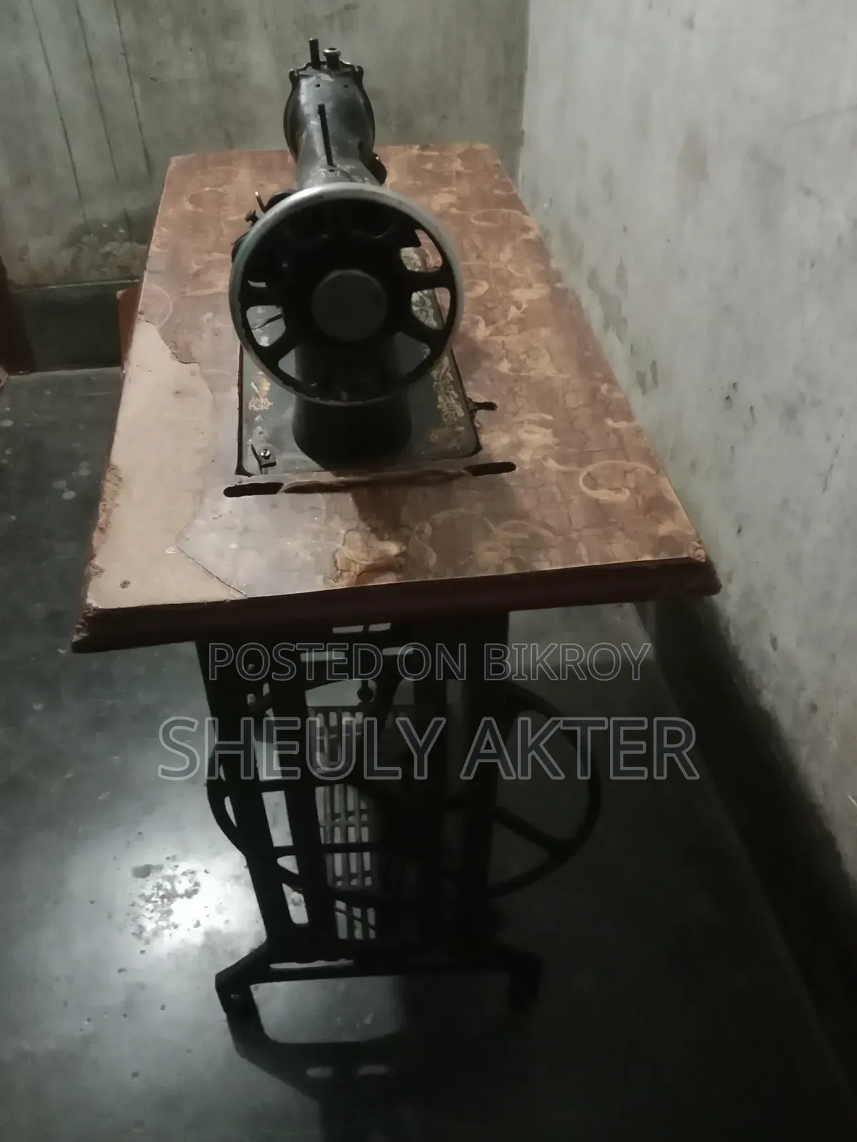 Singer Sewing Machine