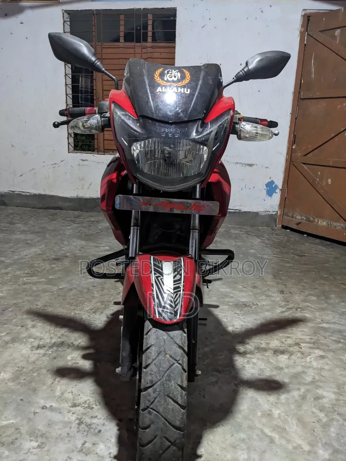 TVS Apache RTR 160 2V 2017 Red