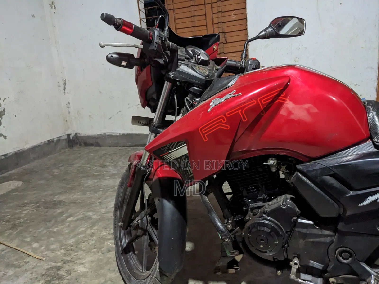 TVS Apache RTR 160 2V 2017 Red