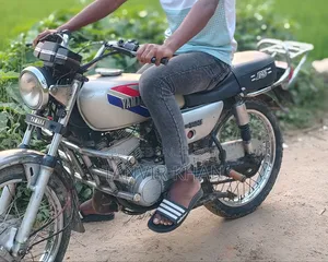 Yamaha 2007 White