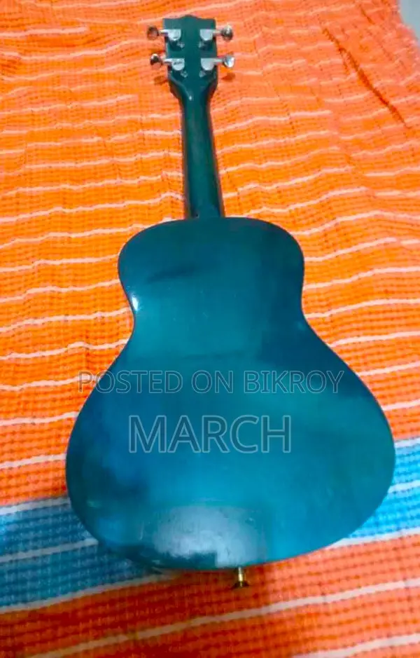 Yamaha Ukulele