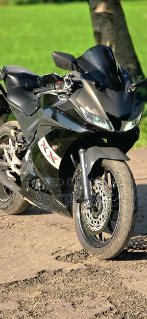 Yamaha R15 V3 2023 Black