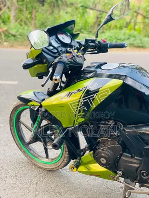 টিভিএস ২০১৫ সবুজ
