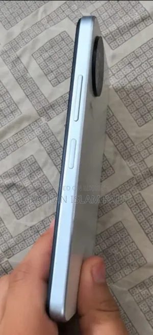 আইটেল এস২৩ ১২৮ জিবি হোয়াইট