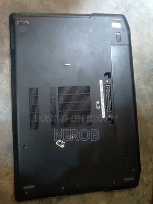 Laptop Dell Latitude E6420 4GB Intel Core i5 HDD 320GB