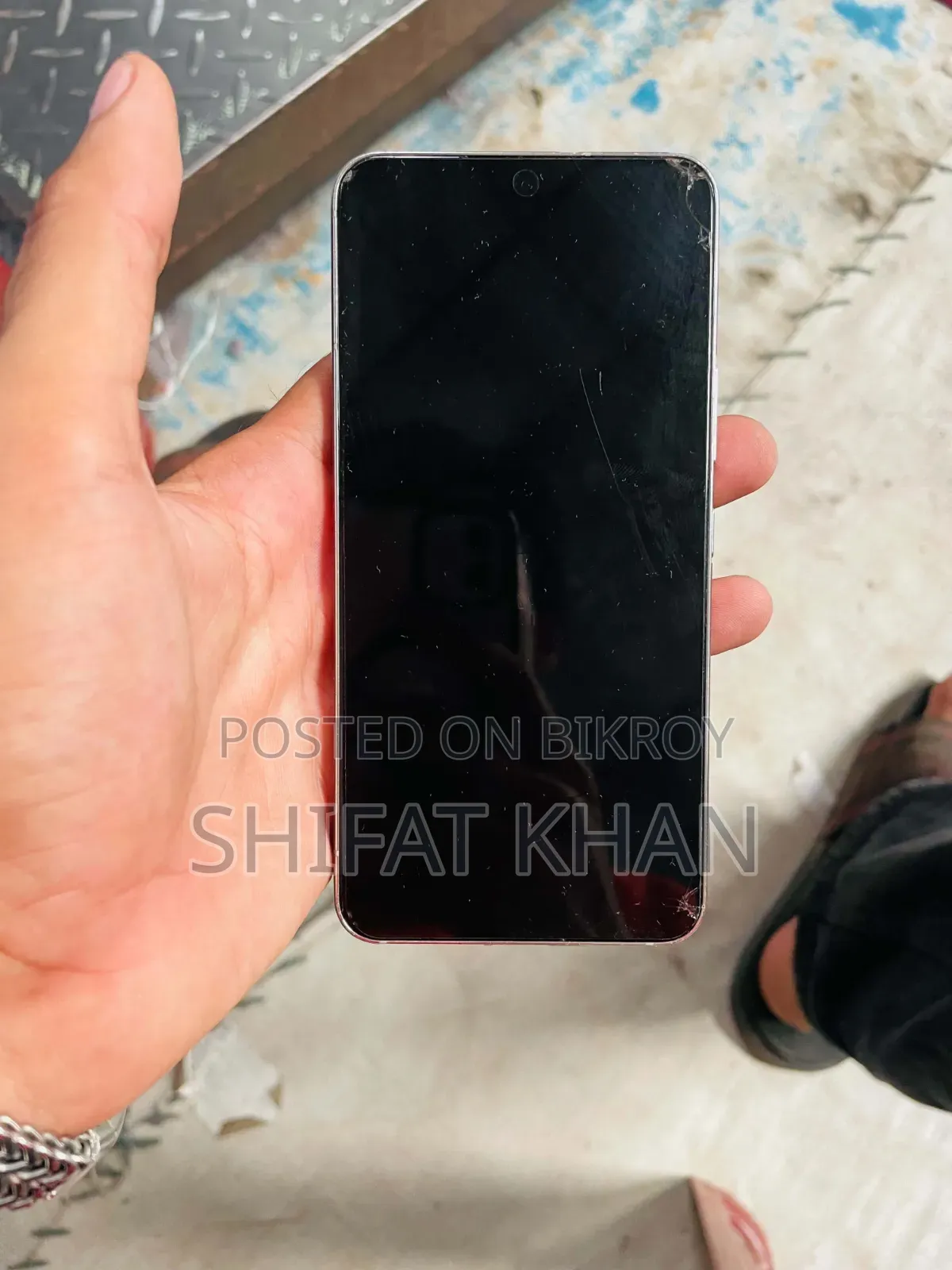 স্যামসাং গ্যালাক্সি এস২২ ৫জি ২৫৬ জিবি সাদা