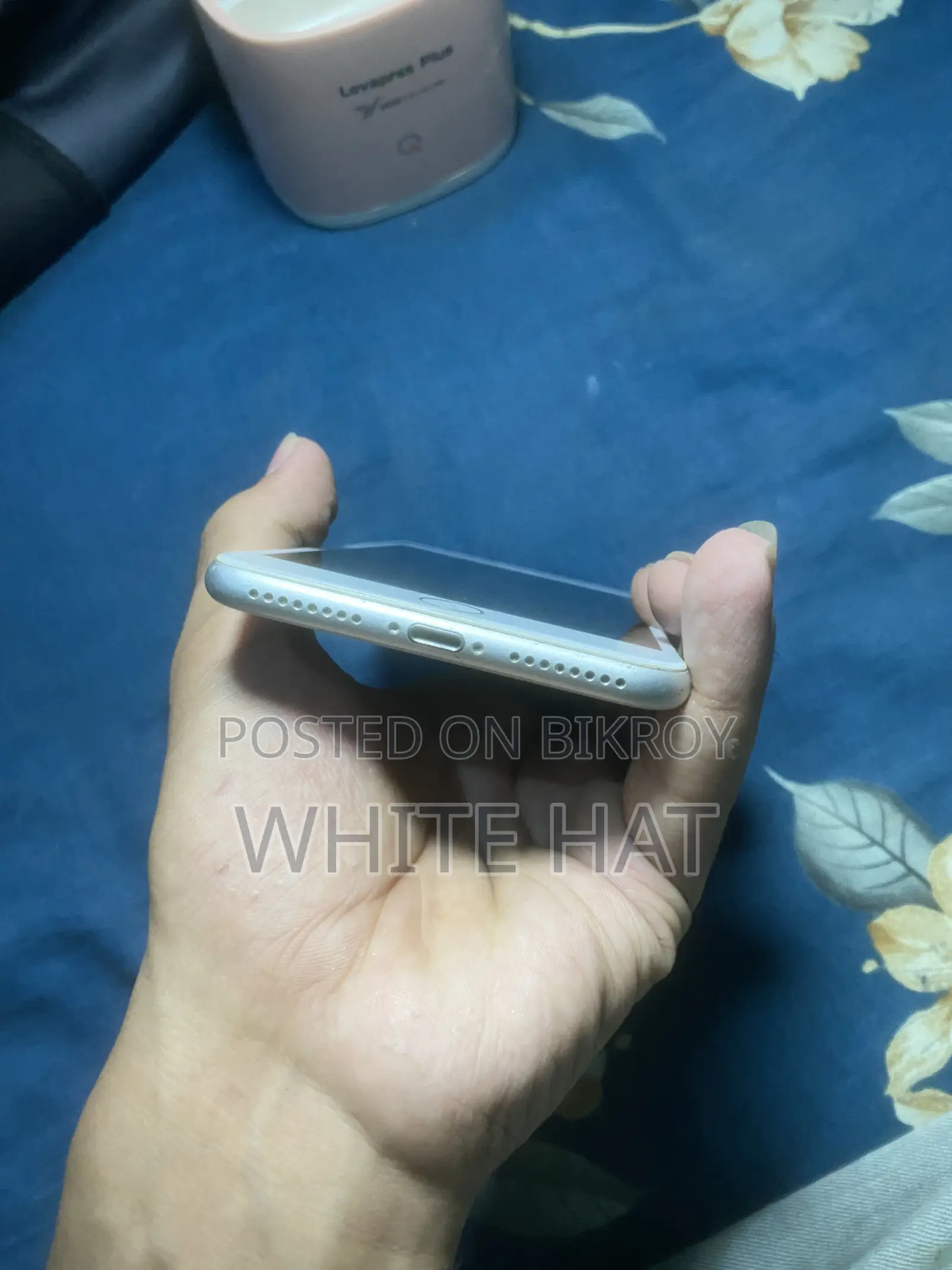 অ্যাপল আইফোন ৮ প্লাস ৬৪ জিবি হোয়াইট