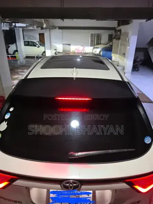 টয়োটা হ্যারিয়ার ২.৫ হাইব্রিড ফোর-হুইল ড্রাইভ ২০১৮ পার্ল