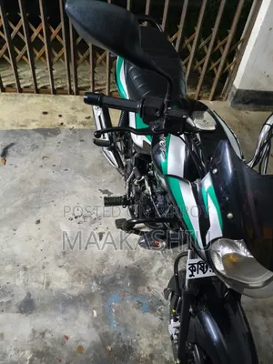 Bajaj Discover 125 2024 Purple