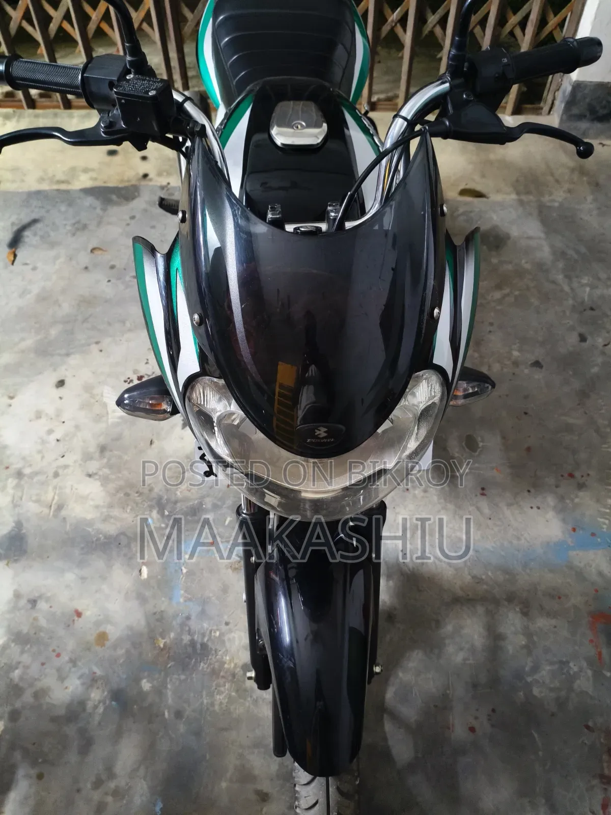 Bajaj Discover 125 2024 Purple