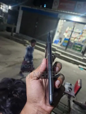 গুগল পিক্সেল ৭ প্রো ১২৮ জিবি ব্ল্যাক