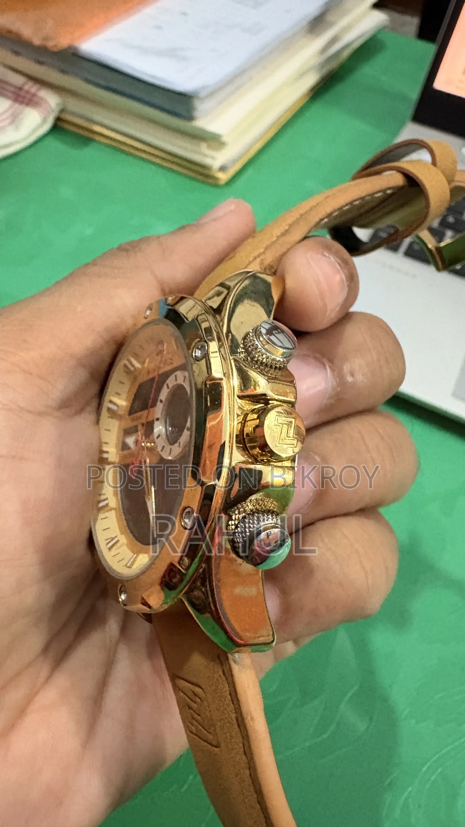 Naviforce 9208l-Golden