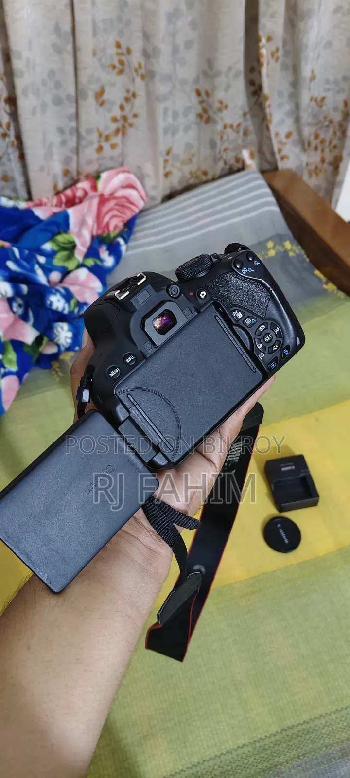 Canon 700-D. With 18-55mm Kit Lens. Bag.